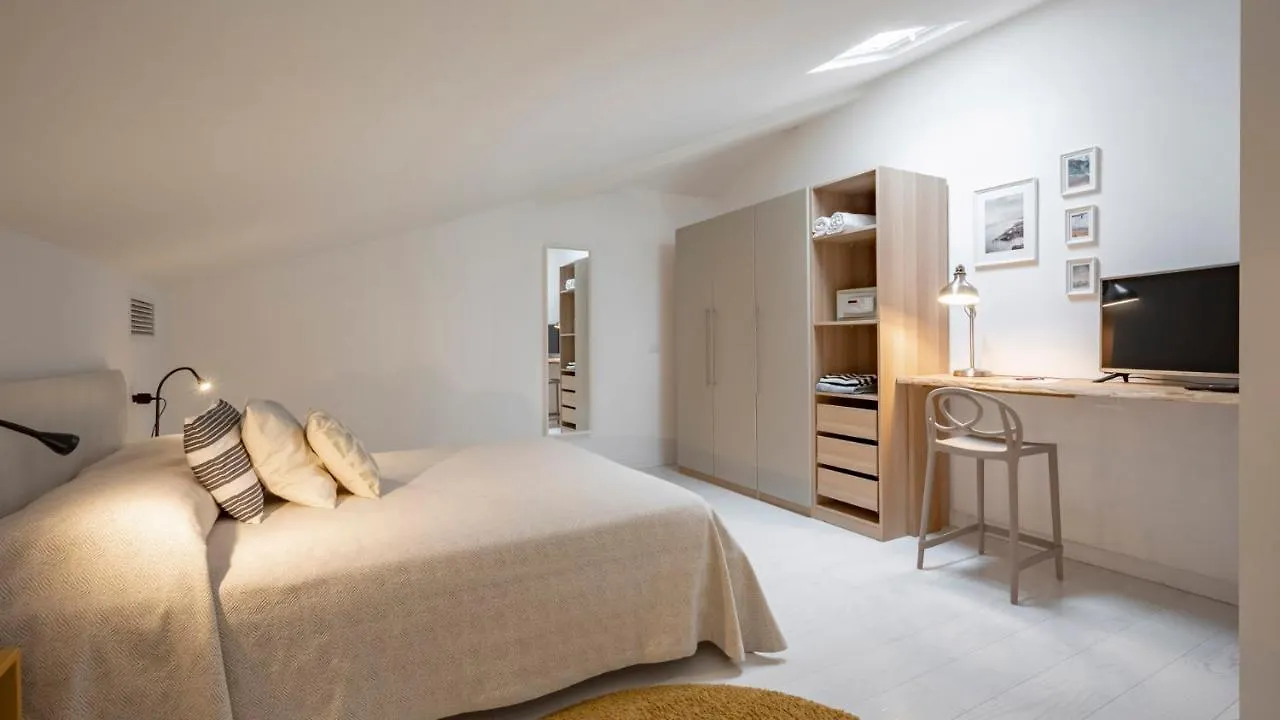 Suite Vista Mare San Vincenzo 0*,